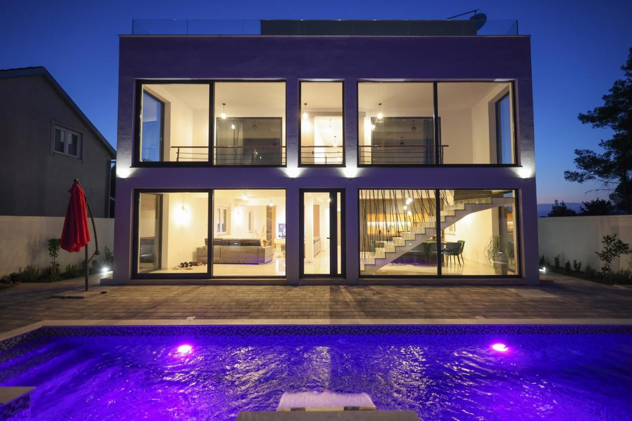 Rhapsody In Green - Luxury Villa In Zadar Crno Dış mekan fotoğraf